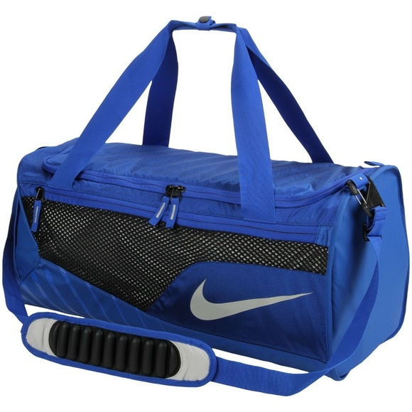 Nike Other - Nike University of Kentucky Wildcats Vapor Duffle